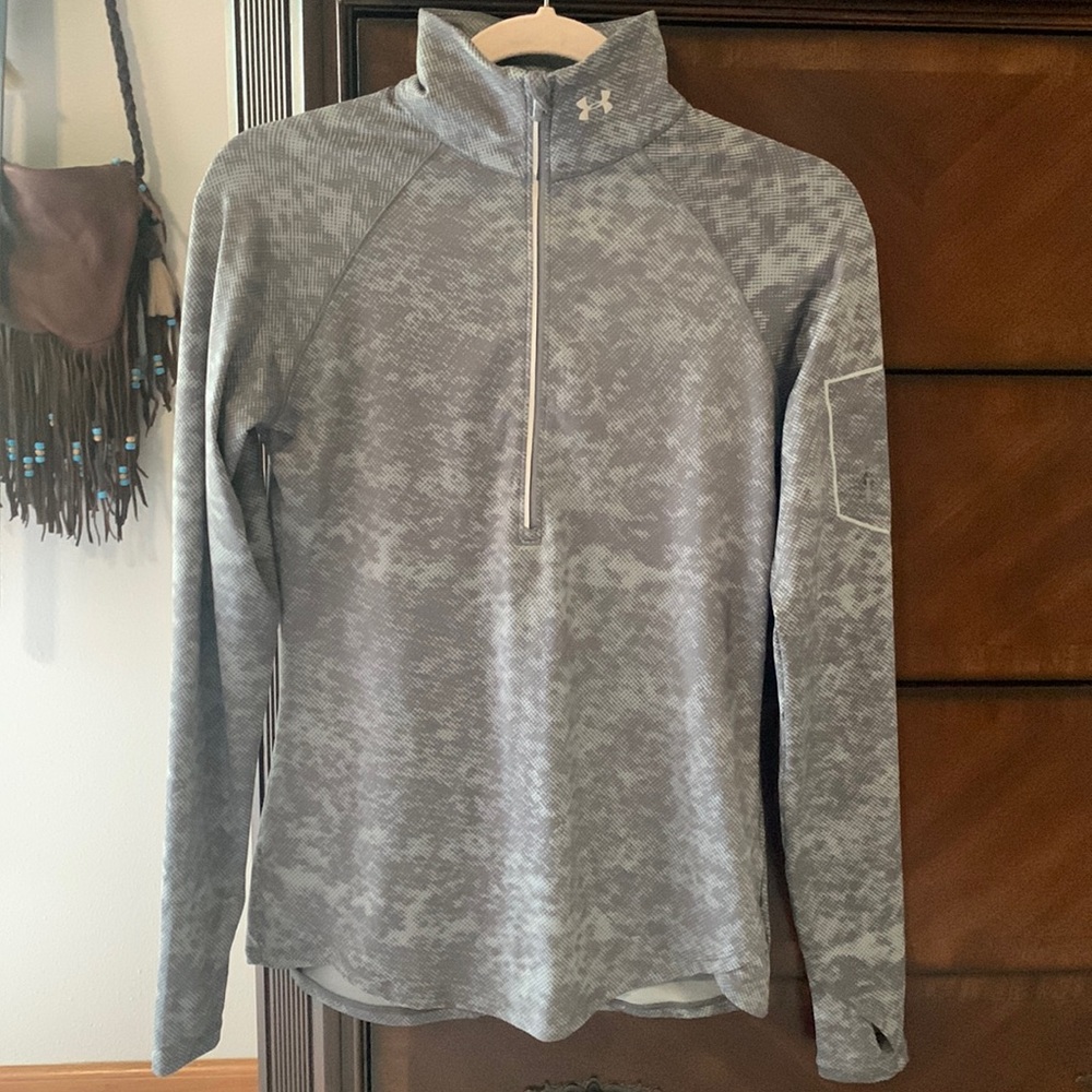 👽NWOT Gray Hued Under Armour 1/4 Zip👽
